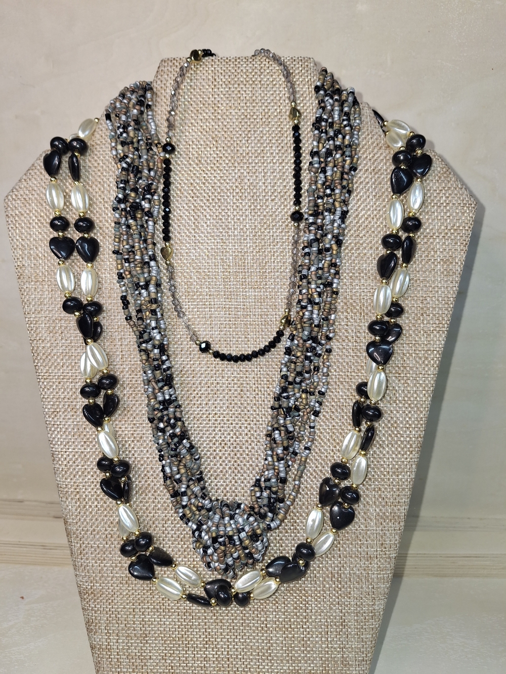 Black Color Themed Necklace Bundle